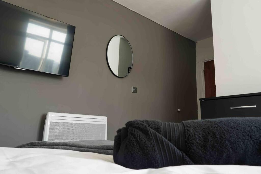 Stunning Two Bed City Centre Apartment Leeds  Eksteriør bilde