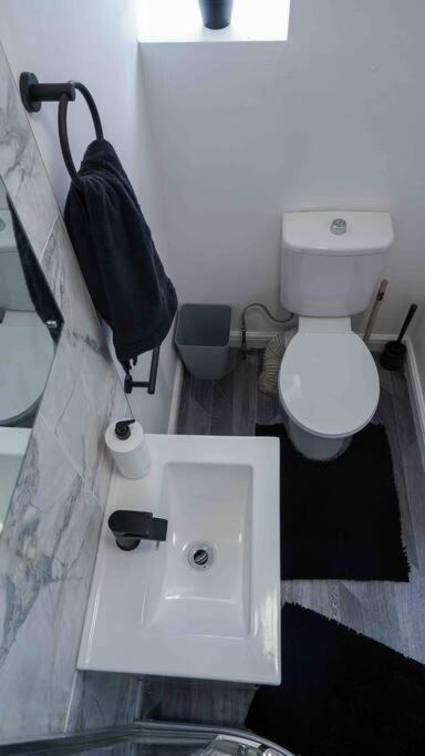 Stunning Two Bed City Centre Apartment Leeds  Eksteriør bilde