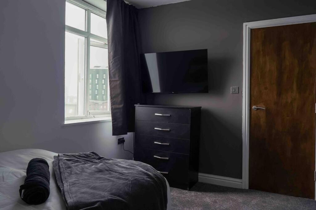 Stunning Two Bed City Centre Apartment Leeds  Eksteriør bilde